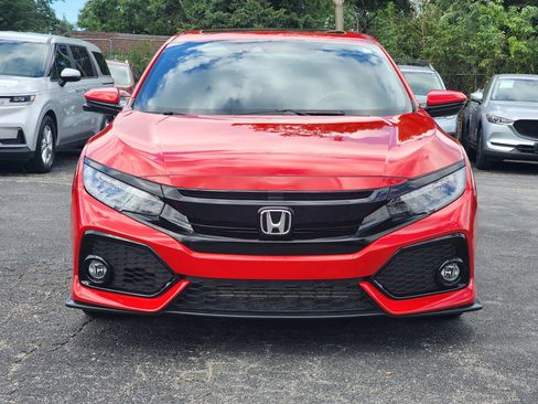 Used 2017 Honda Civic Sport Touring image 2