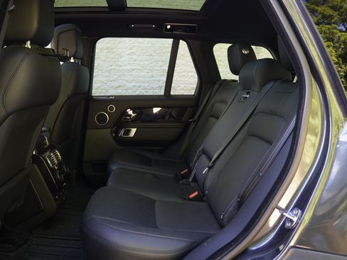 Used 2020 Land Rover Range Rover HSE AWD/4WD image 25