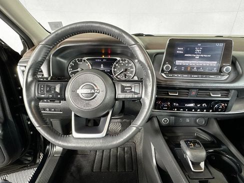 Certified 2023 Nissan Rogue SV w/ SV Premium B Package AWD/4WD image 10