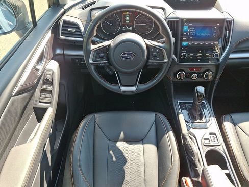Used 2023 Subaru Crosstrek 2.5i Limited w/ Moonroof Package AWD/4WD image 11