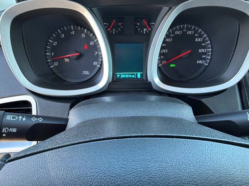 Used 2017 Chevrolet Equinox Premier w/ Enhanced Convenience Package AWD/4WD image 21
