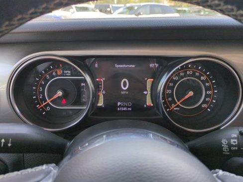 Used 2021 Jeep Wrangler Unlimited Sahara AWD/4WD image 24