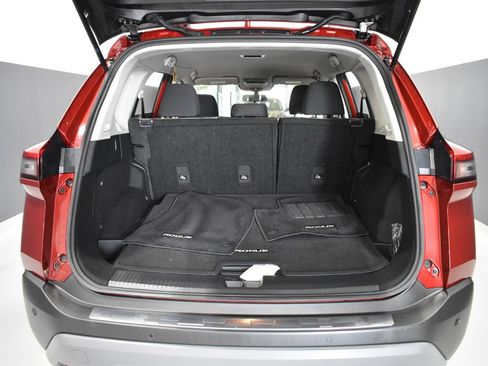 Certified 2023 Nissan Rogue SV AWD/4WD image 31