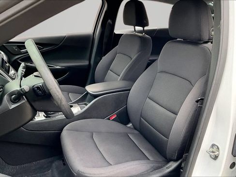 Used 2022 Chevrolet Malibu LS FWD image 19