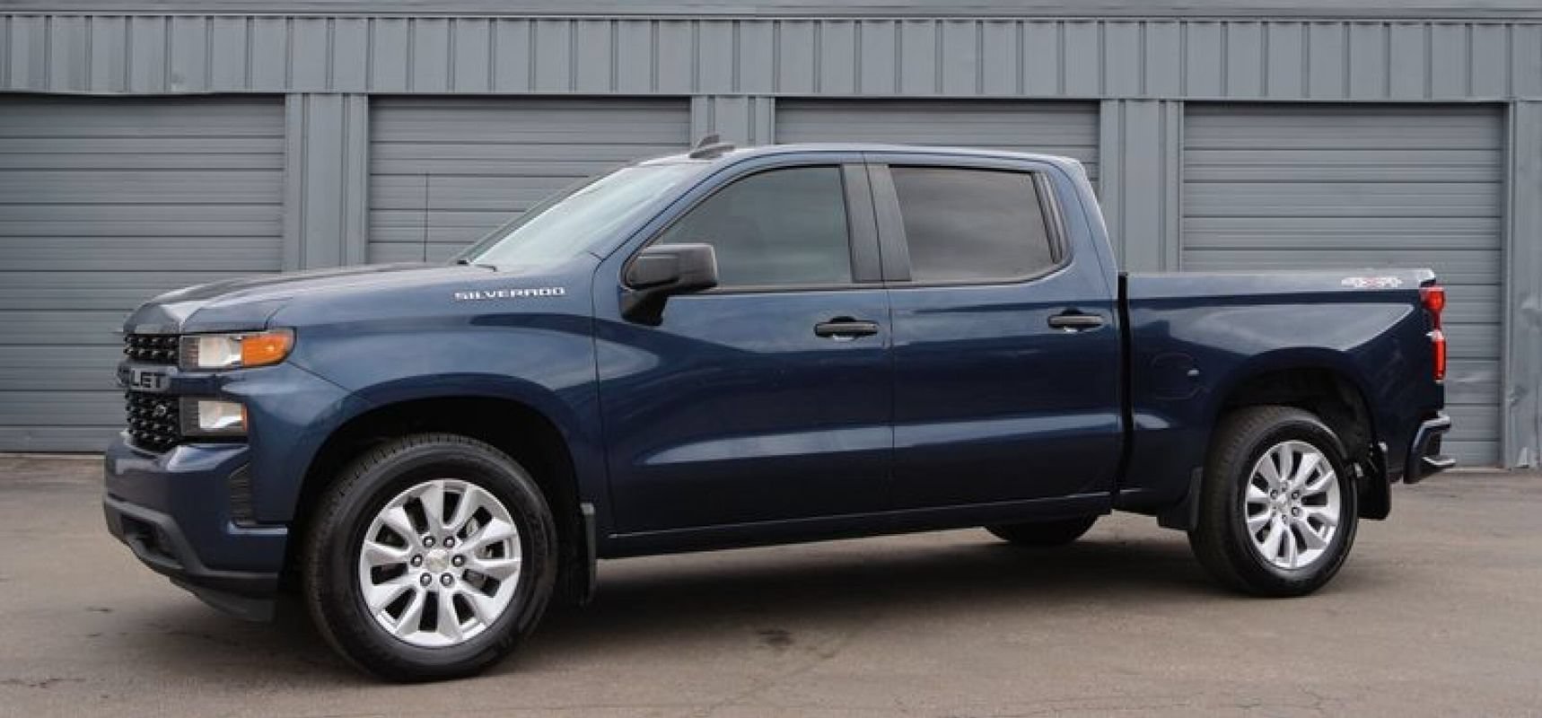 Used 2021 Chevrolet Silverado 1500 Custom AWD/4WD image 3