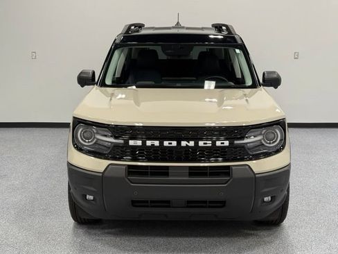Used 2025 Ford Bronco Sport Outer Banks w/ Outer Banks Tech Package+ AWD/4WD image 4