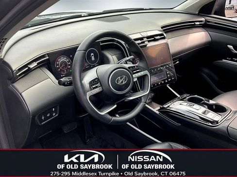 Used 2024 Hyundai Tucson Limited image 17