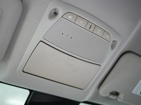 Used 2021 Nissan Rogue Sport S image 49