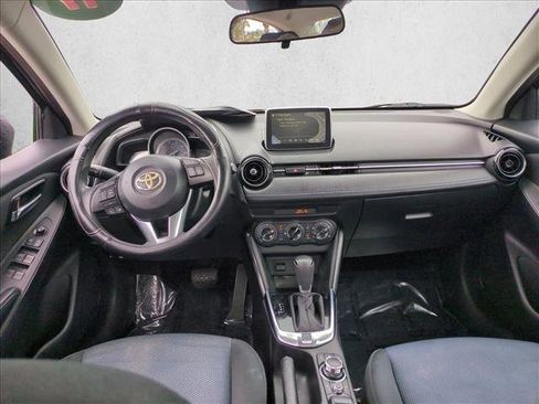 Used 2017 Toyota Yaris iA FWD image 16