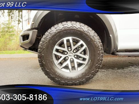 Used 2018 Ford F150 Raptor w/ Equipment Group 801A Mid AWD/4WD image 3
