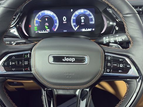 New 2026 Jeep Grand Cherokee Summit w/ Adv Protech Group IV image 16