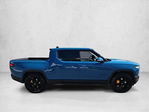 Used 2022 Rivian R1T Adventure AWD/4WD image 4