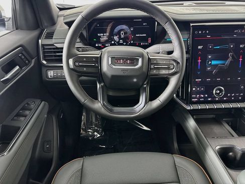 New 2026 GMC Acadia AT4 w/ Luxury Package AWD/4WD image 22