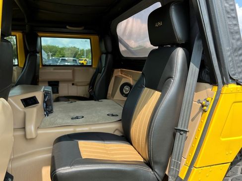 Used 1999 HUMMER H1 4-Door Open Top image 14