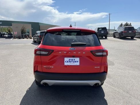 Used 2024 Ford Escape Active w/ Tech Pack #1 image 11