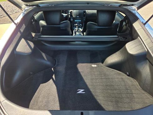 Used 2009 Nissan 370Z Touring image 27