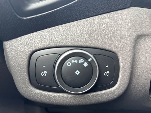 Used 2020 Ford Transit Connect XL image 29