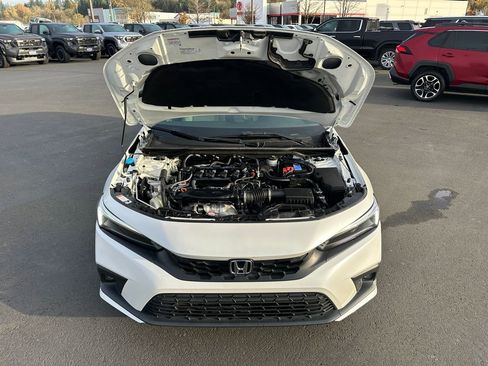 Used 2023 Honda Civic Sport Touring image 4