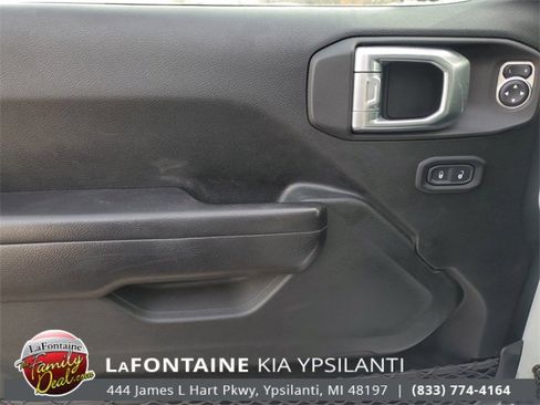 Used 2021 Jeep Wrangler Unlimited Sport image 13