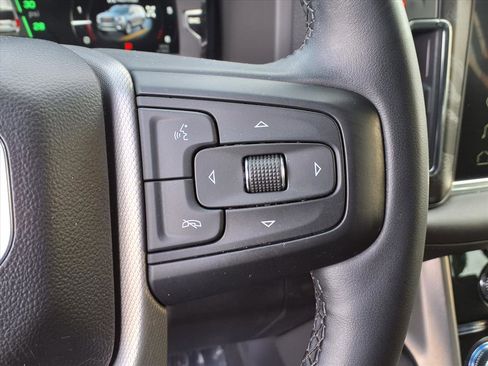 Certified 2023 GMC Yukon Denali image 25