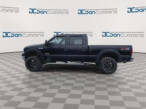 Used 2005 Ford F250 Lariat image 6
