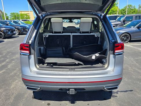 Used 2024 Volkswagen Atlas SE AWD/4WD image 27