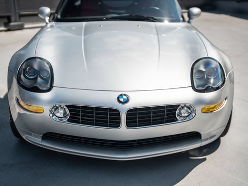 Used 2003 BMW Z8 RWD image 10