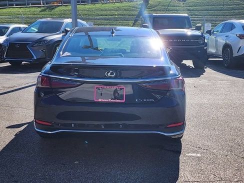 Used 2024 Lexus ES 300h w/ Premium Package FWD image 21