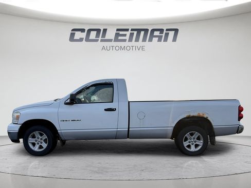 Used 2007 Dodge Ram 1500 Truck SLT image 2