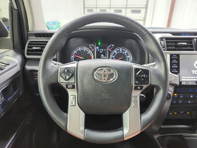 Used 2021 Toyota 4Runner Limited RWD image 33