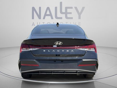New 2026 Hyundai Elantra SEL Sport FWD image 4