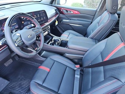 New 2026 Chevrolet Traverse RS w/ LPO, Floor Liner Package image 23