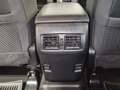Used 2019 Toyota 4Runner SR5 Premium AWD/4WD image 29