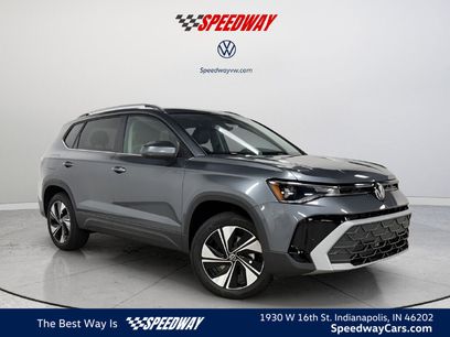 New 2025 Volkswagen Taos SE