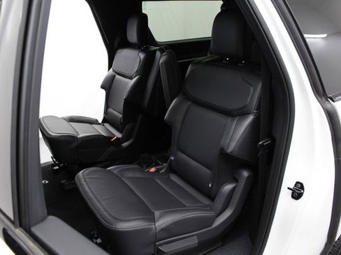 New 2026 Ford Expedition Max Platinum AWD/4WD image 30