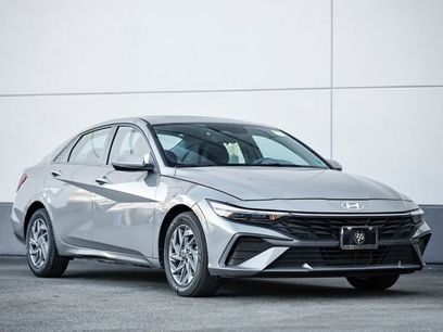 Used 2024 Hyundai Elantra SEL