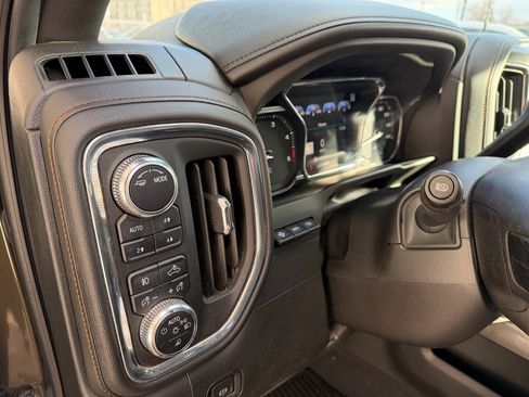 Used 2023 GMC Sierra 3500 AT4 w/ AT4 Premium Plus Package image 11