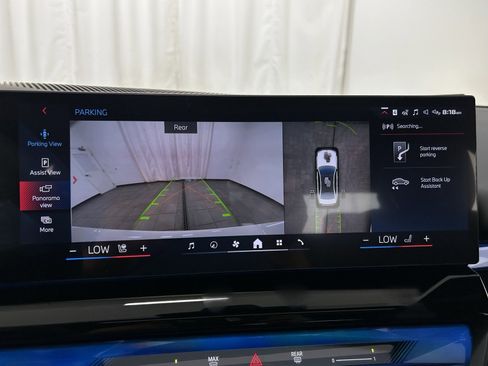 Used 2025 BMW i5 M60 w/ Premium Package image 18