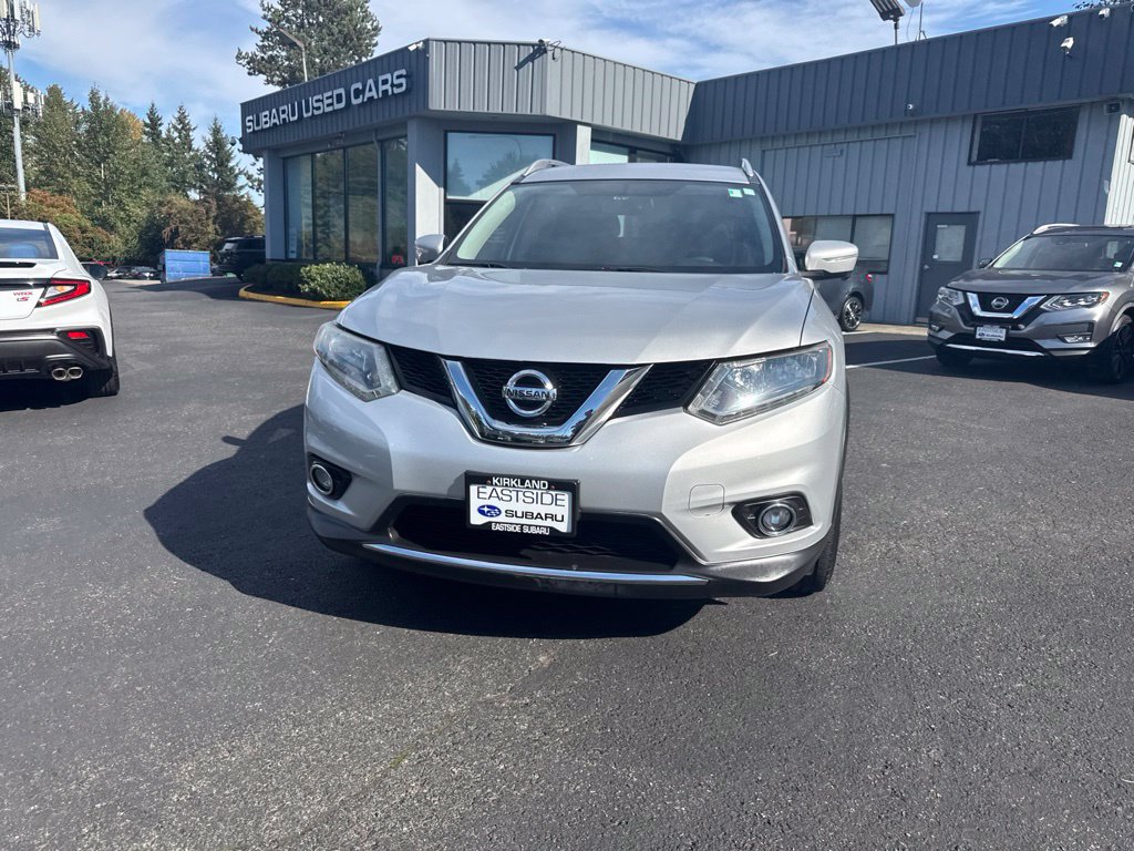 Used 2015 Nissan Rogue SV w/ SV Premium Package AWD/4WD image 2