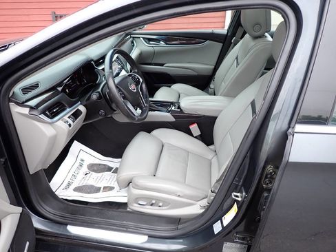 Used 2013 Cadillac XTS Luxury w/ Driver Awareness Package AWD/4WD image 7