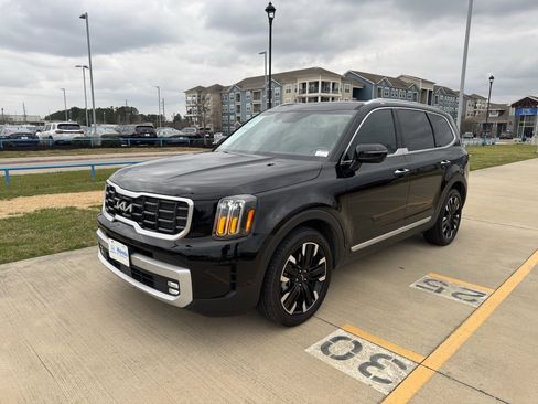 Used 2024 Kia Telluride SX image 4