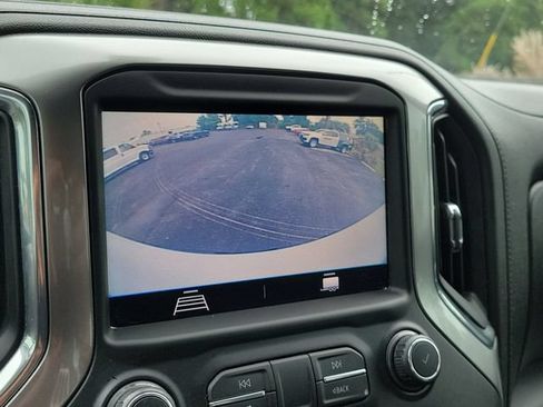 Used 2020 Chevrolet Silverado 1500 LT Trail Boss AWD/4WD image 24