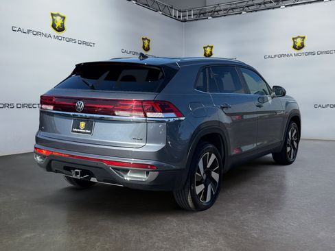 Used 2025 Volkswagen Atlas Cross Sport SE AWD/4WD image 5