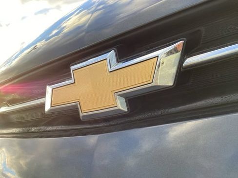 Used 2020 Chevrolet Trax LS w/ Tint and Cruise Package AWD/4WD image 3