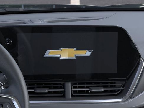 New 2025 Chevrolet Trax LT w/ Driver Confidence Package image 43