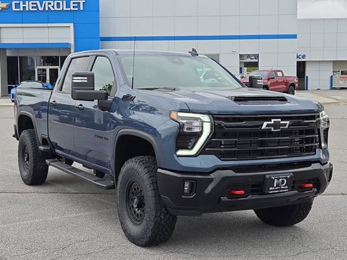 New 2026 Chevrolet Silverado 2500 LT w/ Trail Boss Package AWD/4WD image 1