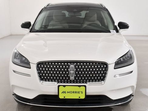 Used 2022 Lincoln Corsair AWD w/ Premium Package image 3