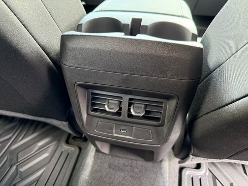 New 2026 GMC Canyon Elevation image 16