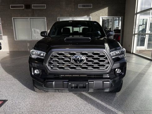 Certified 2023 Toyota Tacoma TRD Sport image 2