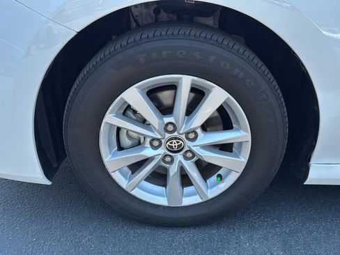 Used 2025 Toyota Camry LE w/ Convenience Package AWD/4WD image 13